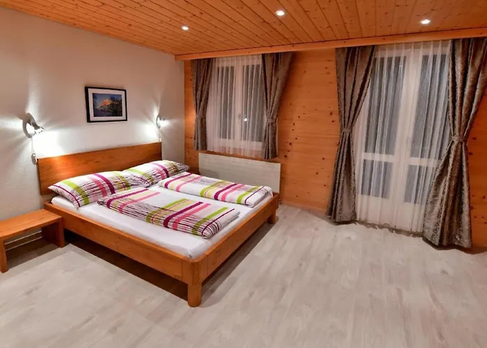 Mit Bergblick By Interhome グリンデルヴァルト